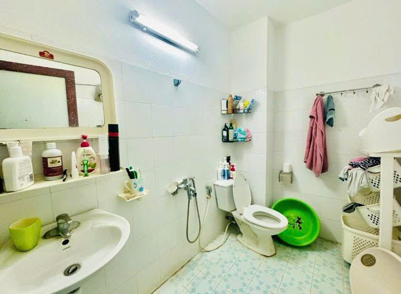 BÁN NHÀ LÔ GÓC VIEW HỒ – NGÕ 135 ĐỘI CẤN – 70M² – 4 TẦNG – GIÁ 12 TỶ